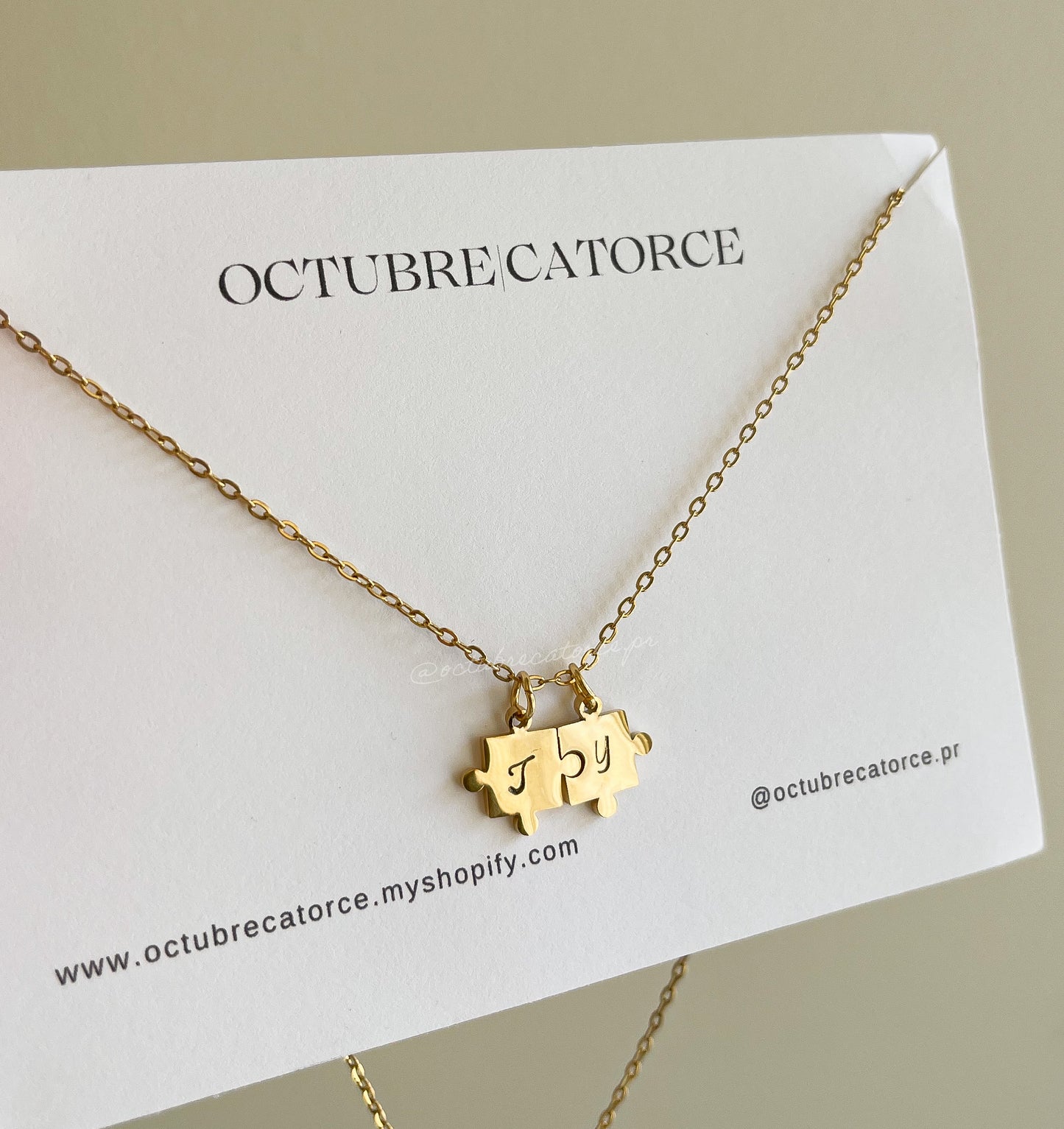Mi Elemento Charm