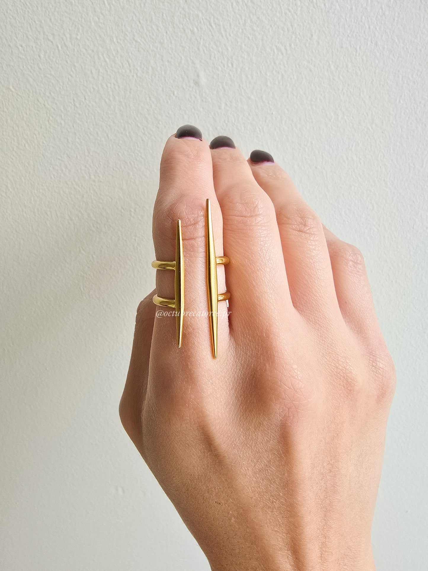 Thrones Ring