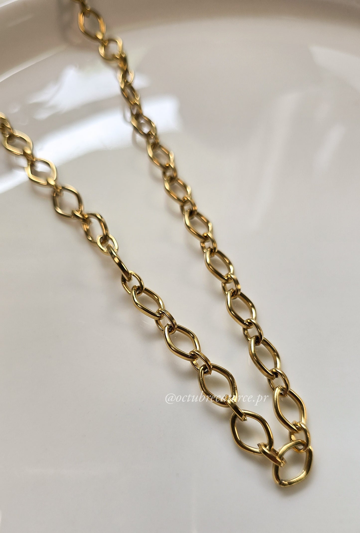 Old Money Necklace