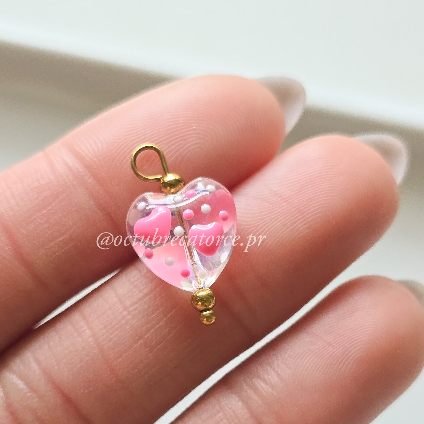 Corazón rosa Charm
