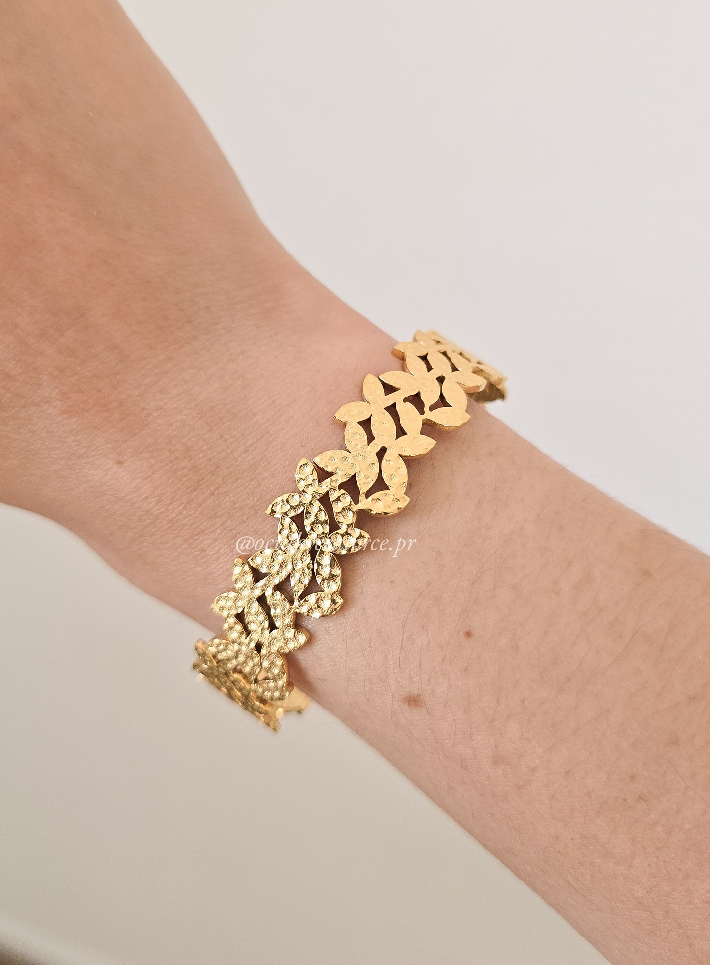 Floura Bangle