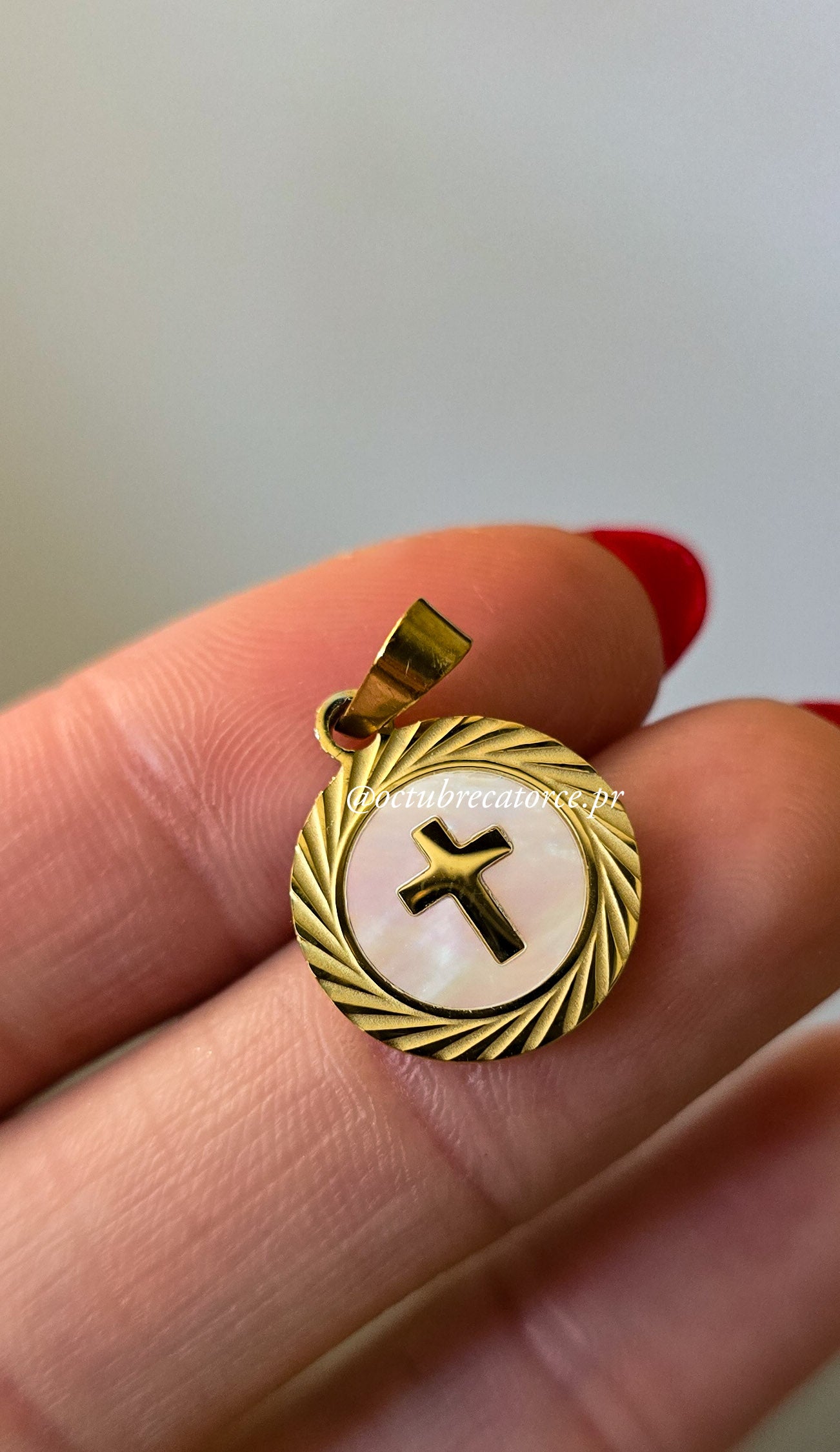 Tornasol Charm