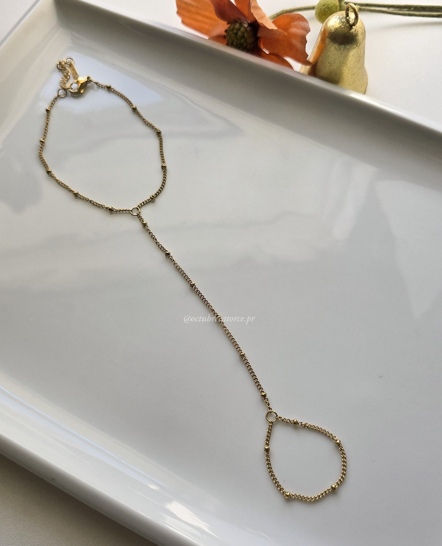 Delicada Ring Bracelet