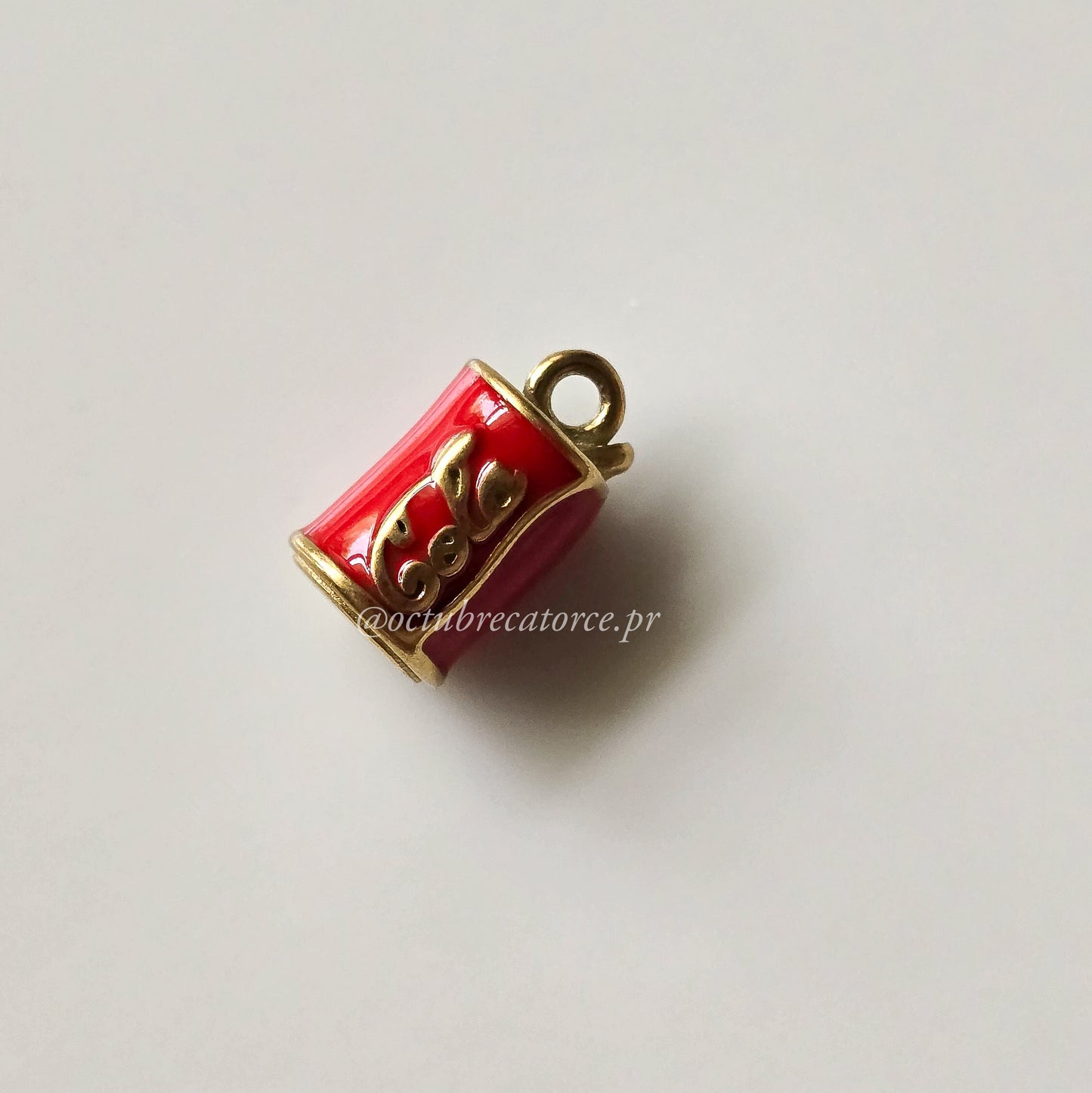 Cola Charm