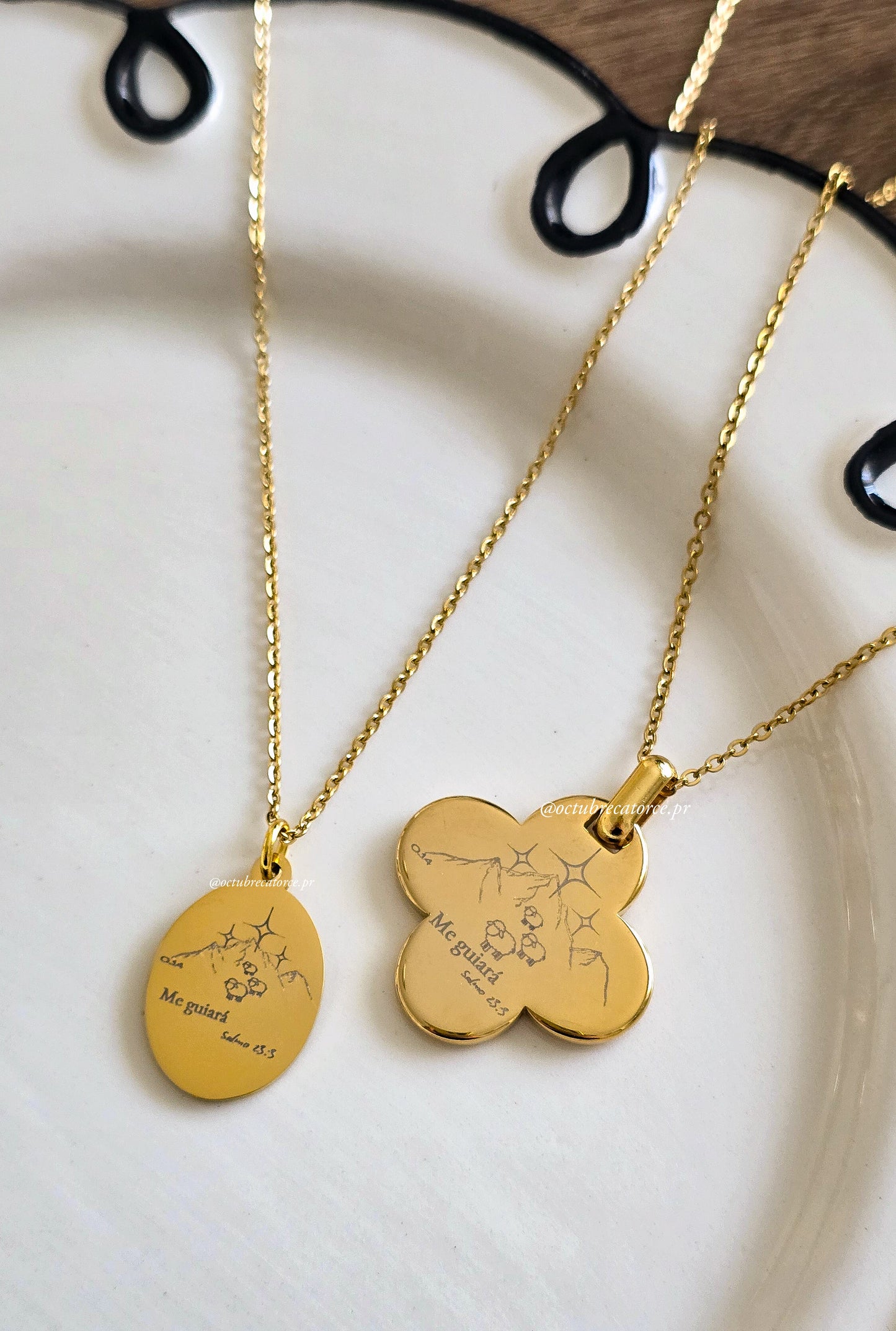 Me guiará Necklace