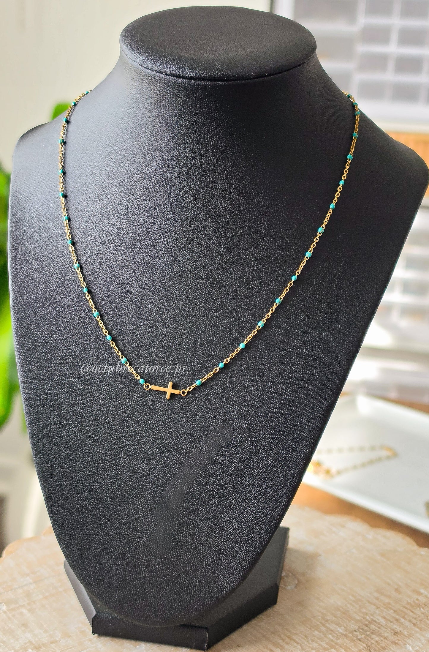 Fe Necklace
