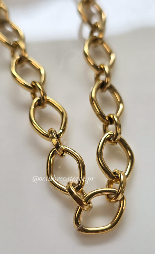 Old Money Necklace