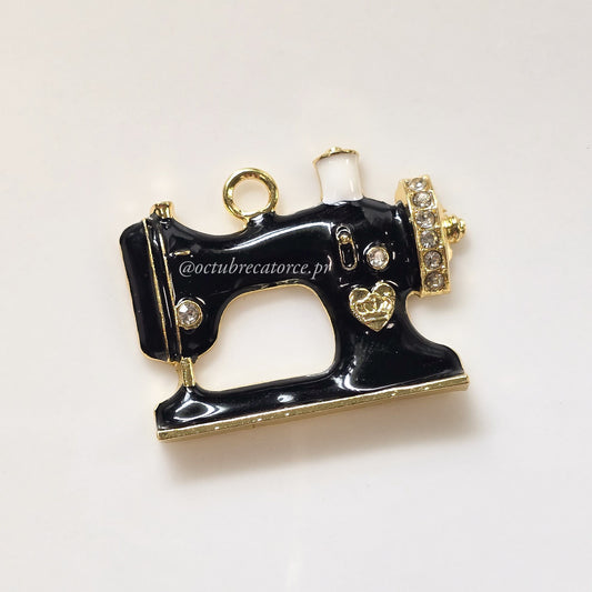 Costura Charm