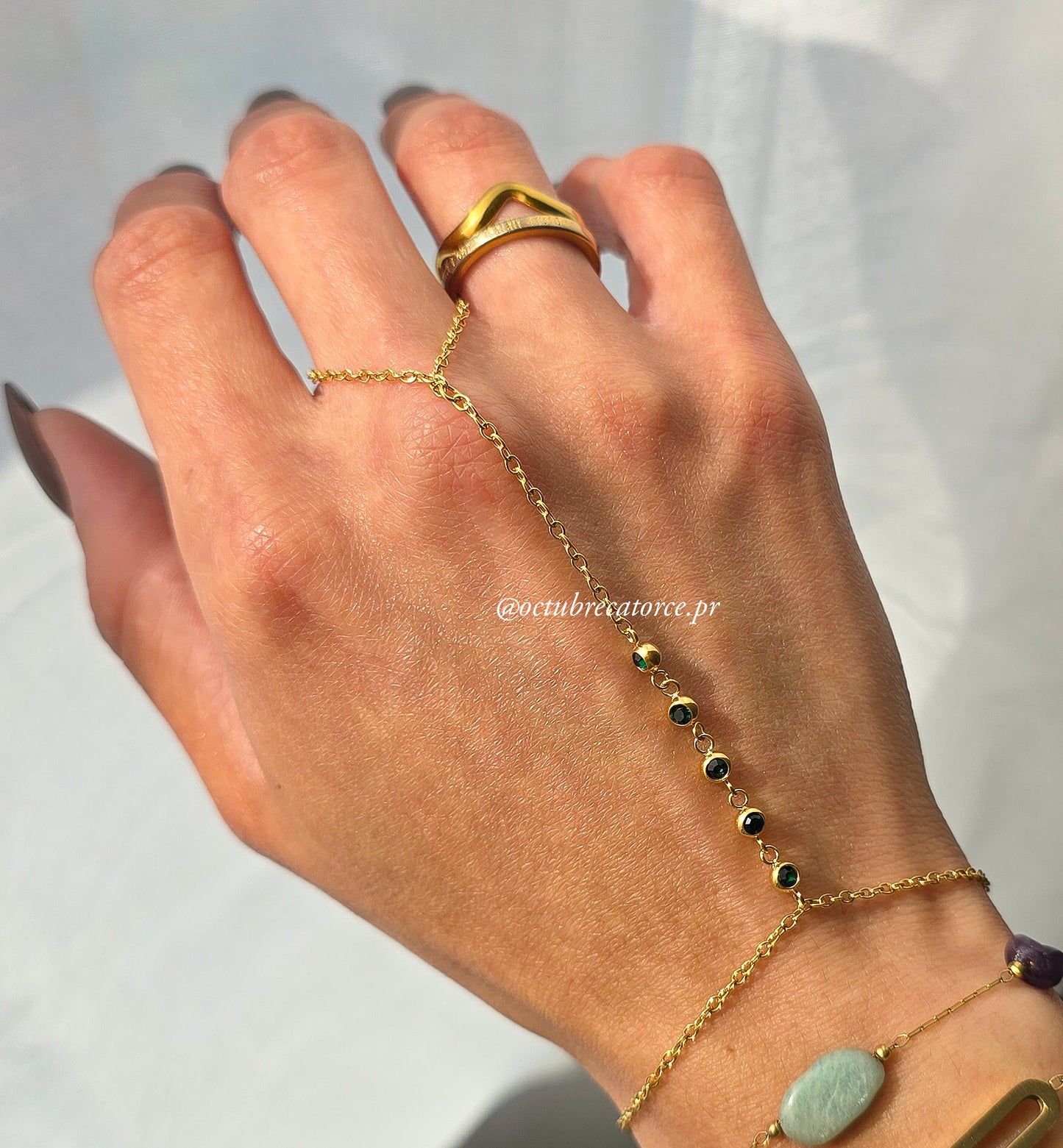 Esmeralda Hand Chain