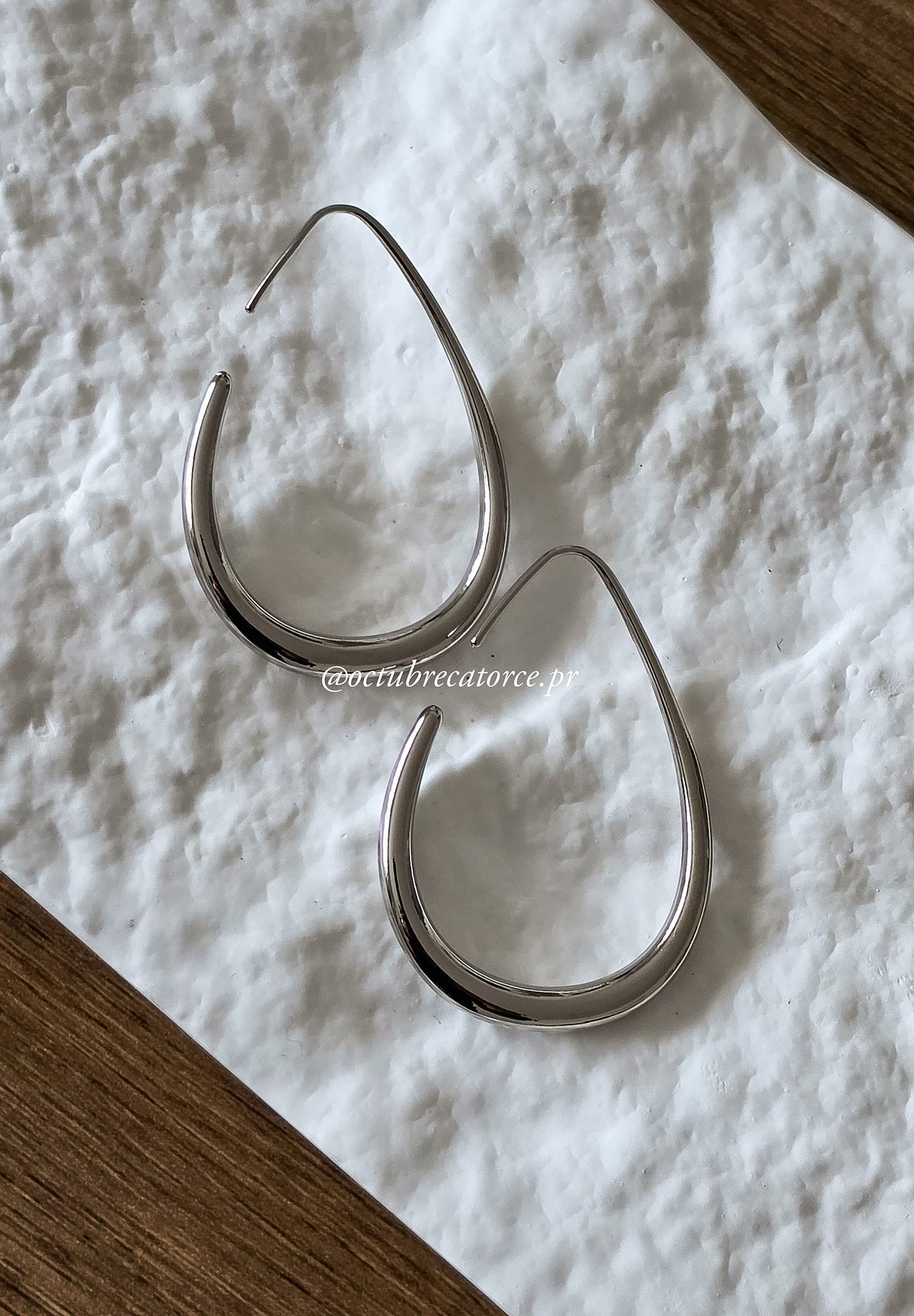 Curved Drop Earrings