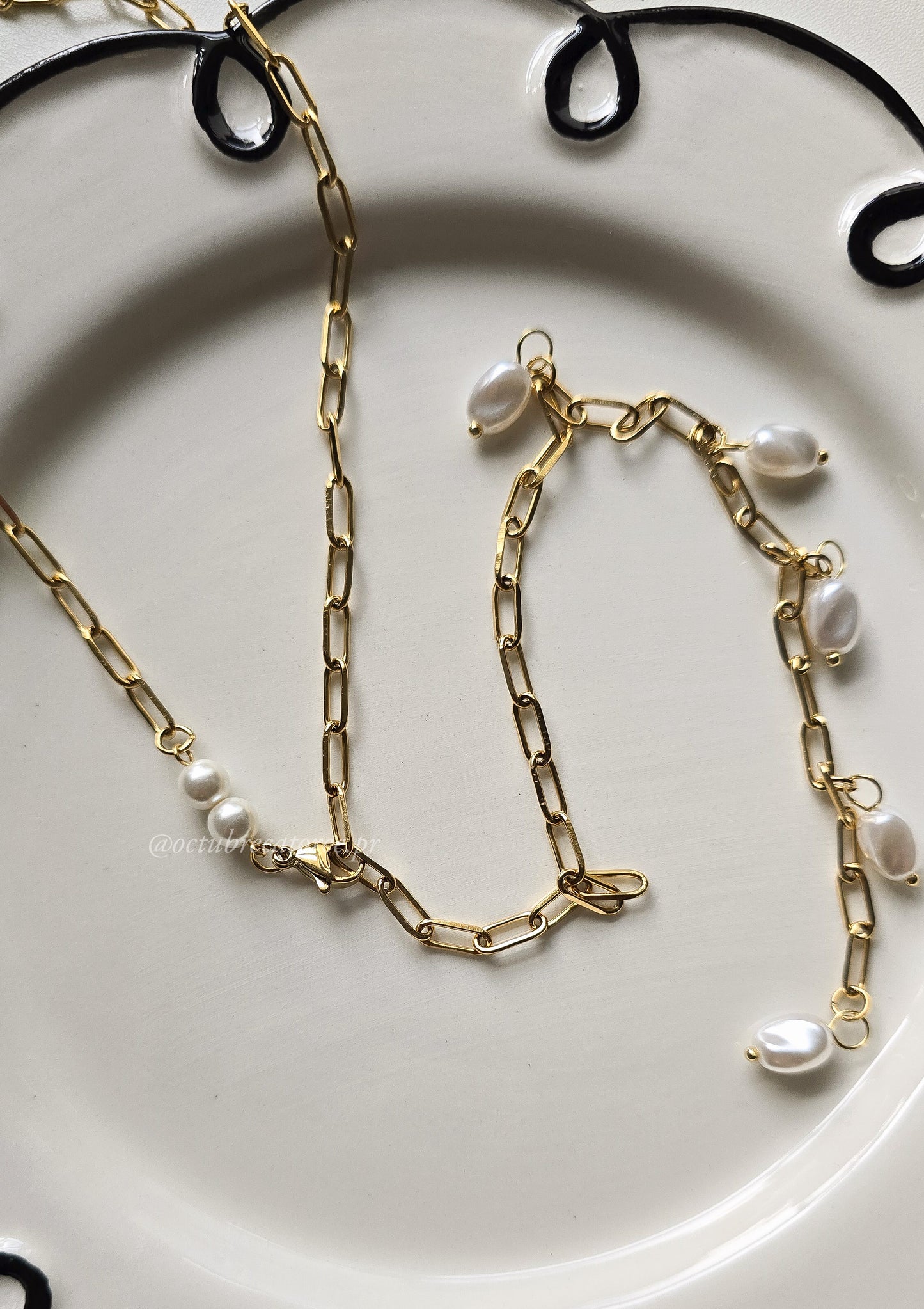 Snow Necklace