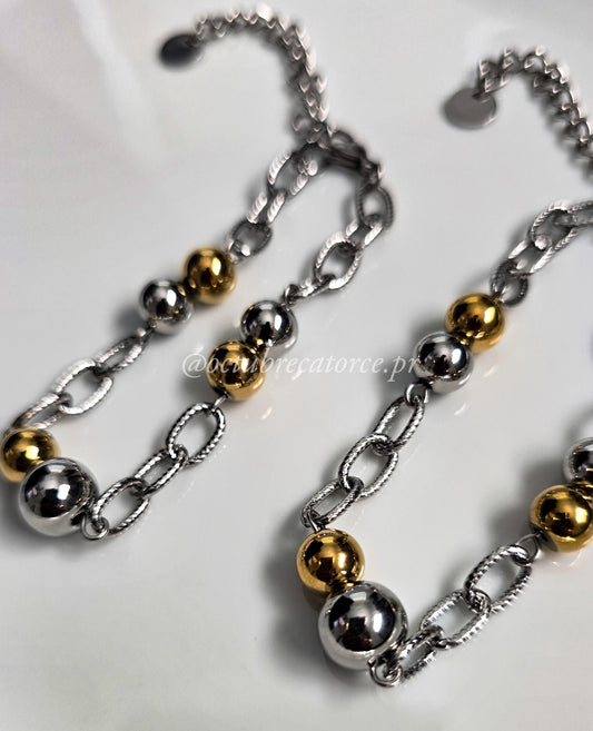 Beads and Link Bracelet- Dos Tonos