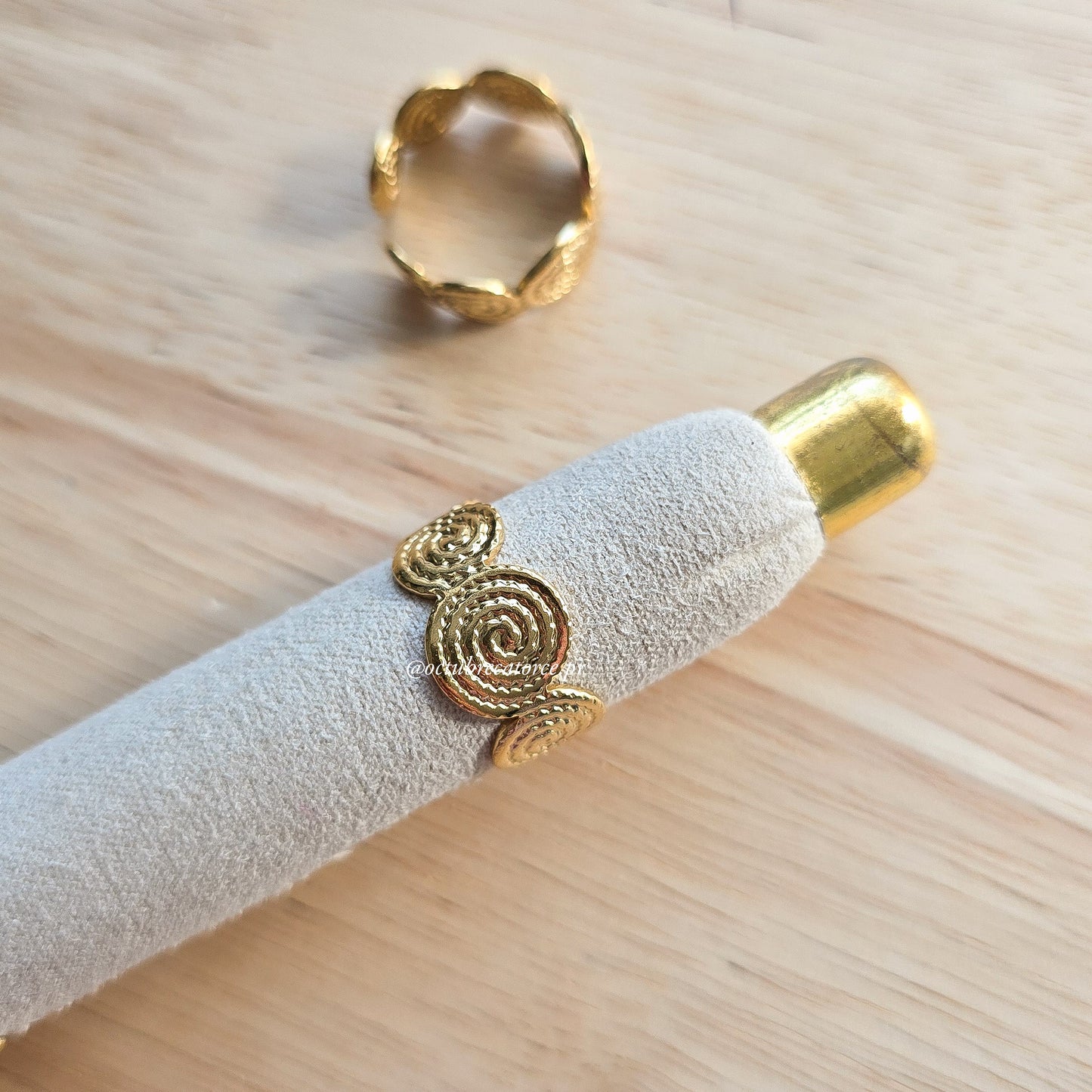 Aura Ring