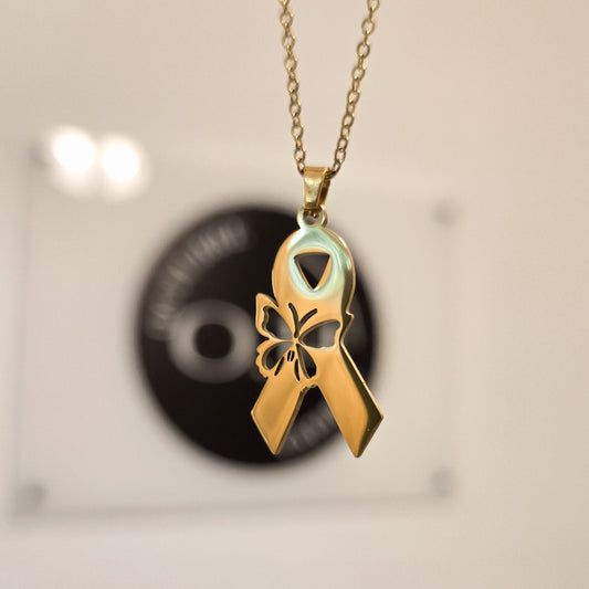 Alas de Esperanza Necklace