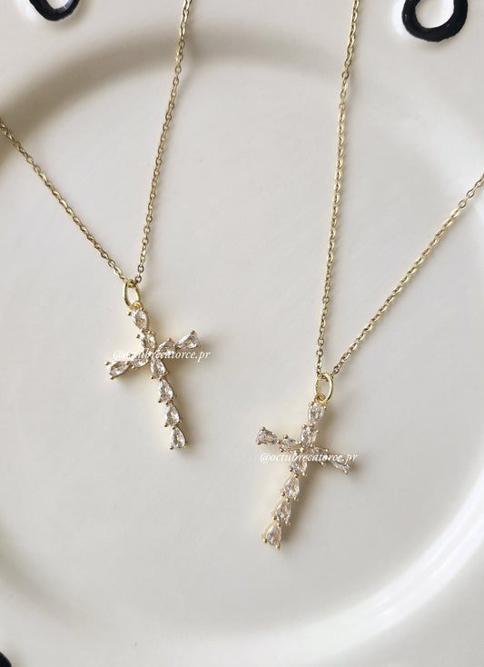 Fe Necklace