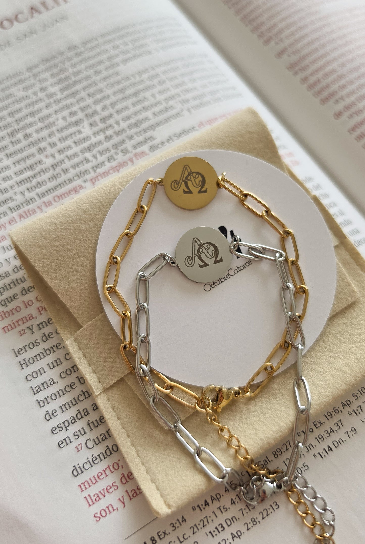Alfa y Omega Bracelet