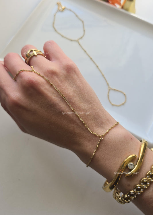 Delicada Ring Bracelet